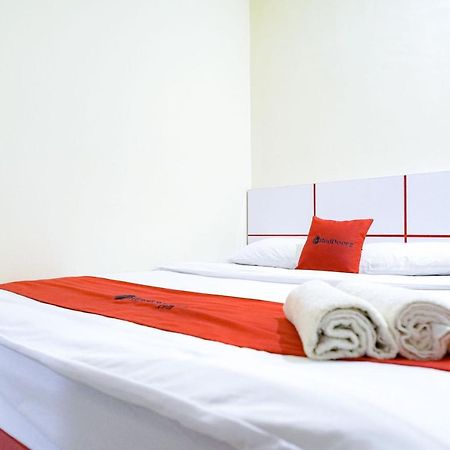 Reddoorz At Buah Batu 5 Hotel Bandung Exterior foto
